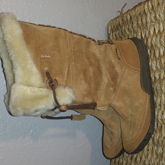 Woman's Cabin Fever Suede Cushe Winter Boots 6 - Picture 6 of 9